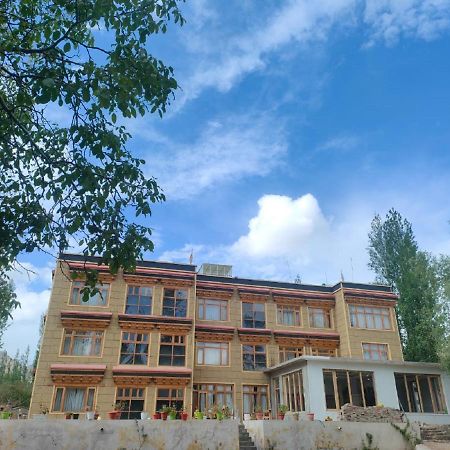 Hotel Alpine Ladakh Léh Exteriér fotografie
